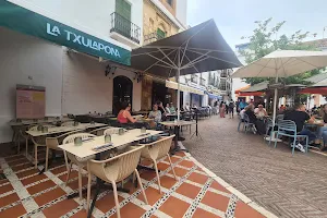 La Txulapona Restaurante en Marbella image