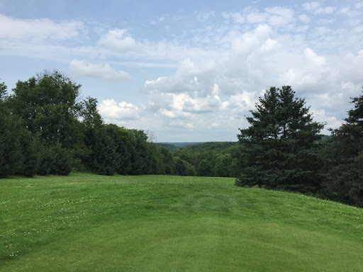 Golf Course «Krendale Golf Course», reviews and photos, 131 North Eberhart Road, Butler, PA 16001, USA