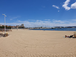 Sainte Maxime Marina Plajı'in fotoğrafı - rahatlamayı sevenler arasında popüler bir yer