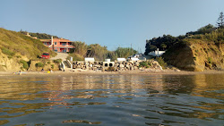 Gialos beach'in fotoğrafı ve yerleşim
