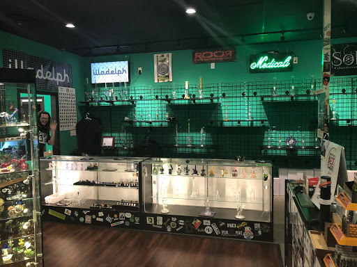 Glass Shop «Papa Joe’s Smoke Shop», reviews and photos, 6602 E Virginia Beach Blvd, Norfolk, VA 23502, USA