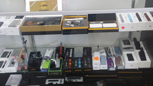 Vaporizer Store «Vapor Spot & Smoke Shop», reviews and photos, 2637 SW College Rd, Ocala, FL 34471, USA