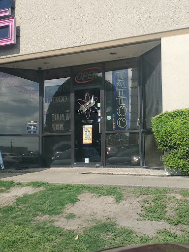 Tattoo Shop «Atomic Tattoo», reviews and photos, 15301 Interstate 35 # F, Pflugerville, TX 78660, USA