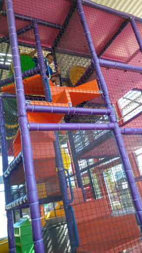 Golf Club «Gateway Golf Club», reviews and photos, 33290 Gateway Dr, Romulus, MI 48174, USA