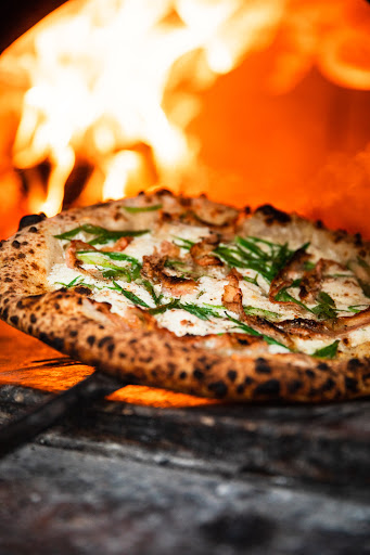 Pizza Restaurant «Urban Pie Los Angeles», reviews and photos, 4528 E Washington Blvd, Commerce, CA 90040, USA