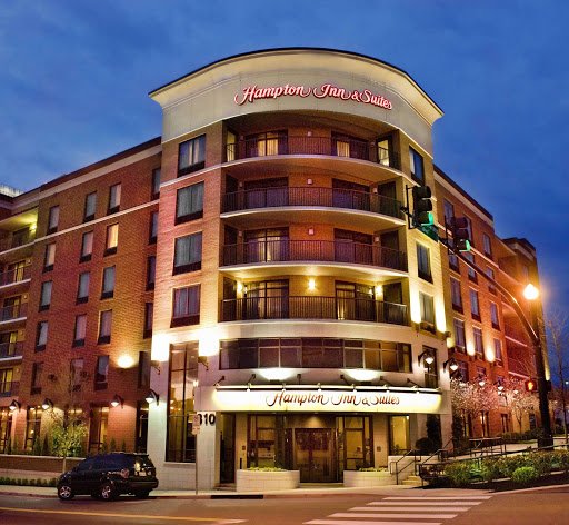 Hampton Inn & Suites Nashville-Downtown