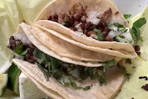 Tacos Izcalli image