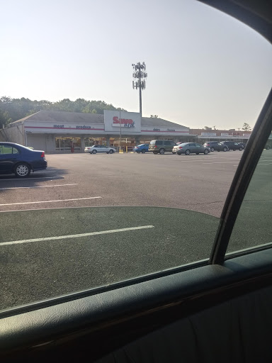 Grocery Store «Save-A-Lot», reviews and photos, 5615 Sargent Rd, Hyattsville, MD 20782, USA