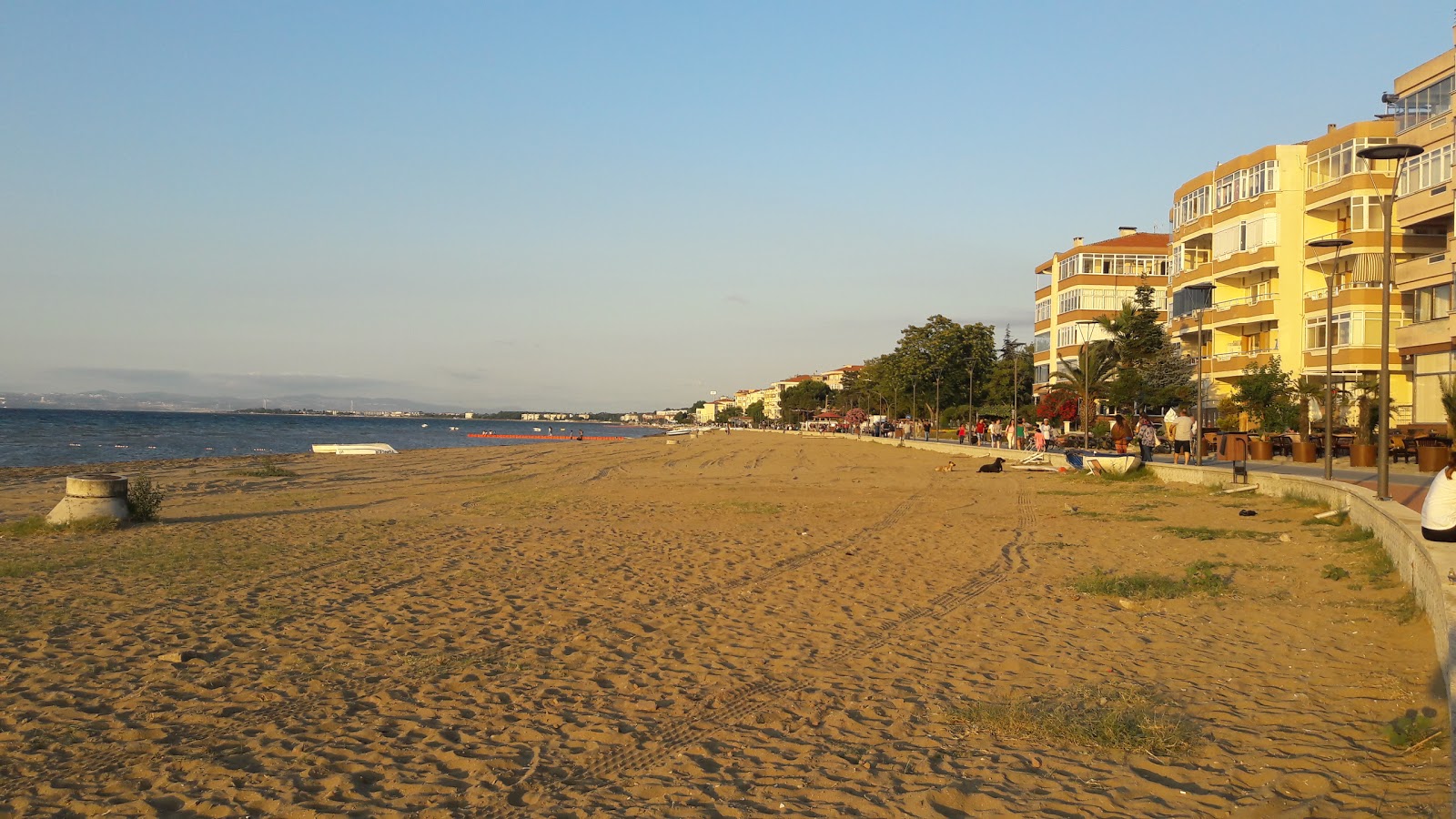 Dejavu beach II'in fotoğrafı kirli temizlik seviyesi ile