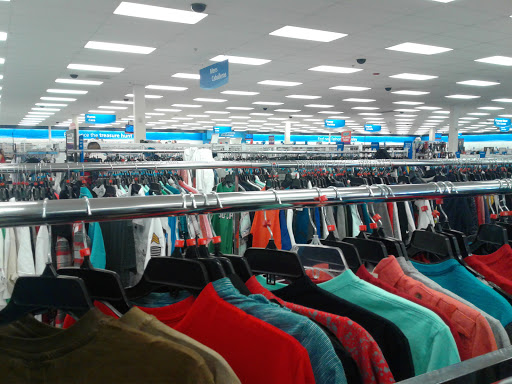 Clothing Store «Ross Dress for Less», reviews and photos, 1082 S Mt Vernon Ave, Colton, CA 92324, USA