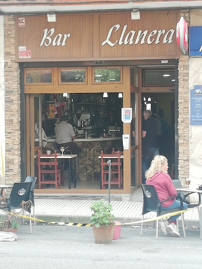 Bar Llanera - Av. Prudencio González, 29, 33424 Posada, Asturias, Spain