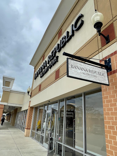 Shopping Mall «Queenstown Premium Outlets», reviews and photos, 441 Outlet Center Dr, Queenstown, MD 21658, USA