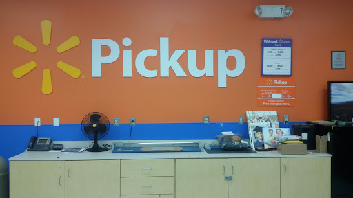 Department Store «Walmart Supercenter», reviews and photos, 145 Hill Carter Pkwy, Ashland, VA 23005, USA