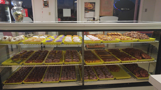 Donut Shop «Central Donut Shop», reviews and photos, 11545 Sullivan Rd, Baton Rouge, LA 70818, USA