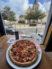 Plats et boissons du Pizzeria Pizza Hotimes Champs Sur Marne - n°2