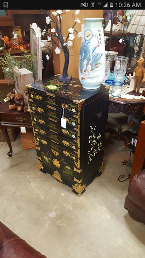 Consignment Shop «Bring it Home 