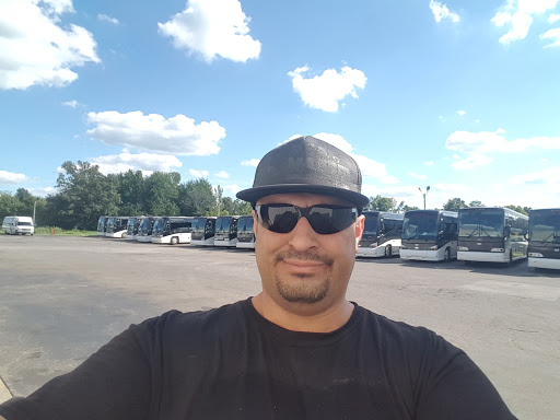 Bus Charter «Croswell VIP Motorcoach Services», reviews and photos, 975 W Main St, Williamsburg, OH 45176, USA