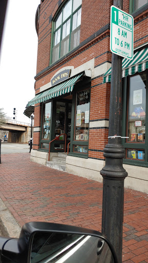 Book Store «Book Ends», reviews and photos, 559 Main St, Winchester, MA 01890, USA