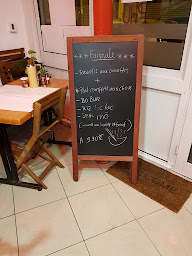 Photo n°5 de Kaun Neak Sre à Paris ()