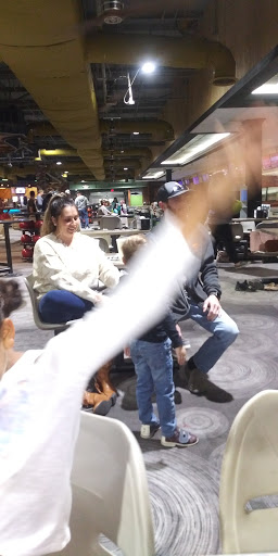 Bowling Alley «Galaxy Lanes», reviews and photos, 730 Mooresville Pike, Columbia, TN 38401, USA