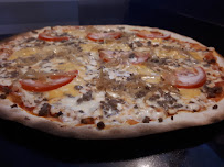Pizza du Restaurant La Tour De Pizz à Belz - n°6