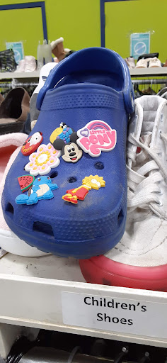 Thrift Store «Goodwill Industries of the Chesapeake, Inc.», reviews and photos, 200 W Padonia Rd, Lutherville-Timonium, MD 21093, USA