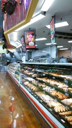 Supermarket «Vallarta Supermarkets», reviews and photos, 2705 S H St, Bakersfield, CA 93304, USA