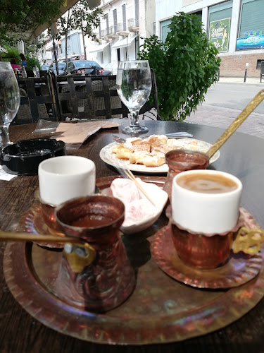 Αξιολογήσεις για το Πολίτικο Кафе "ENA" στην Λαγκαδάς - Καφετέρια