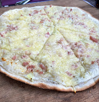 Tarte flambée du Restaurant de spécialités alsaciennes Restaurant Au Koïfhus à Colmar - n°10