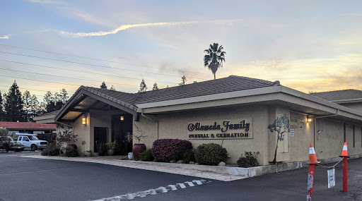 Funeral Home «Alameda Family Funeral & Cremation», reviews and photos, 12341 Saratoga Sunnyvale Rd, Saratoga, CA 95070, USA