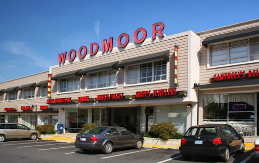 Shopping Mall «Woodmoor Shopping Center», reviews and photos, 10115 Colesville Rd, Silver Spring, MD 20901, USA