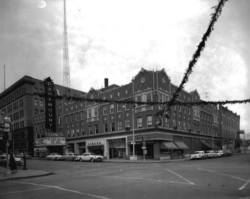 Performing Arts Theater «Paramount Theatre Centre & Ballroom», reviews and photos, 1124 Meridian St, Anderson, IN 46016, USA