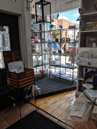 Florist «Barrington Flower Shop», reviews and photos, 201 S Cook St, Barrington, IL 60010, USA