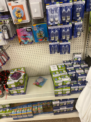 Dollar Store «Dollar Tree», reviews and photos, 14158 NE Woodinville Duvall Rd, Woodinville, WA 98072, USA