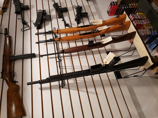 Gun Shop «Smith Outfitters, LLC», reviews and photos, 254 Avery Ave, Steubenville, OH 43952, USA