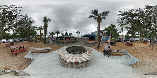 Ice Cream Shop «Salty Dog Ice Cream Factory», reviews and photos, 232 S Sea Pines Dr #304, Hilton Head Island, SC 29928, USA