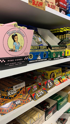 Tobacco Shop «Midtown Smoke Shop», reviews and photos, 3503 NE 2nd Ave, Miami, FL 33137, USA