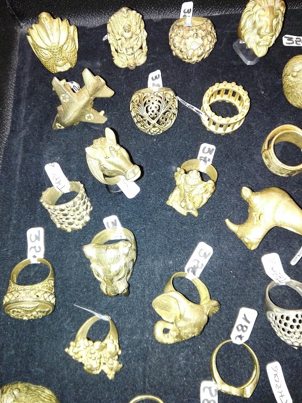 Imagen de KITA Y PON Ropa vintage (10 de 19)