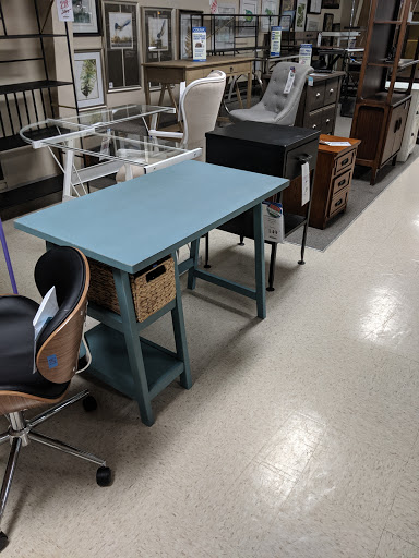 Furniture Store «Colfax Furniture & Mattress», reviews and photos, 3614 S Holden Rd, Greensboro, NC 27407, USA