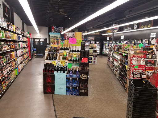 Liquor Store «Dinkytown Wine & Spirits», reviews and photos, 1412 5th St SE, Minneapolis, MN 55414, USA