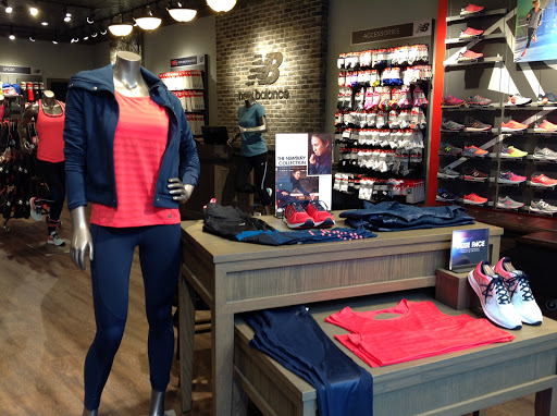 Shoe Store «New Balance Alderwood», reviews and photos, 3000 184th St SW #200, Lynnwood, WA 98037, USA