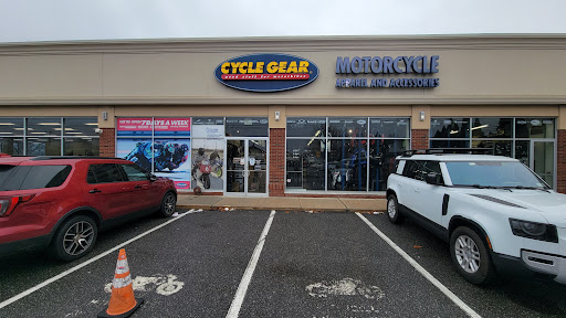 Motorcycle Parts Store «Cycle Gear», reviews and photos, 137 N Broadway, Hicksville, NY 11801, USA