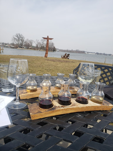 Winery «Buckeye Lake Winery, Inc», reviews and photos, 13750 Rosewood Rd NE, Thornville, OH 43076, USA