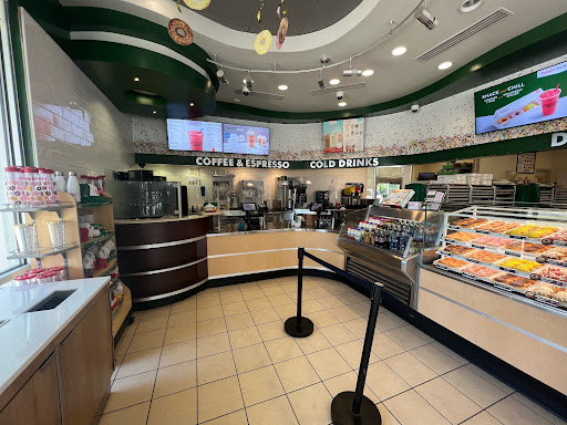 Donut Shop «Krispy Kreme Doughnuts», reviews and photos, 1444 N Battlefield Blvd, Chesapeake, VA 23320, USA