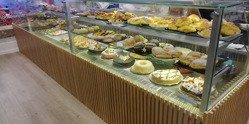 Pastelaria e Pão Quente De Paçô Vieira - Snack-Bar no Guimaraes, Braga