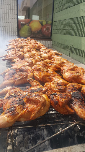 Grocery Store «Villa Park Fruit Market», reviews and photos, 302 W North Ave, Villa Park, IL 60181, USA