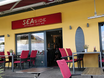 Seaside Lounge