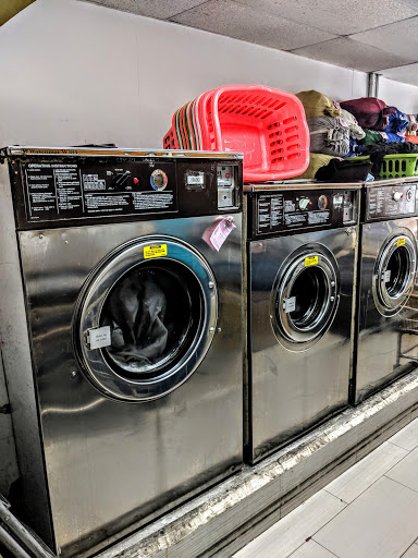 Laundromat «Village Cleaners Laundry Mat», reviews and photos, 66 Carmine St, New York, NY 10014, USA