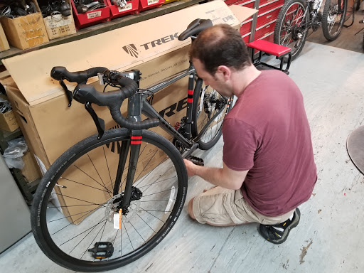 Bicycle Store «ADT Bike & Skate Shop (Arc De Triomphe Inc)», reviews and photos, 114-01 Jamaica Ave, Richmond Hill, NY 11418, USA