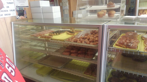 Donut Shop «Turner Donut Shop», reviews and photos, 902 9th Ave W, Bradenton, FL 34205, USA